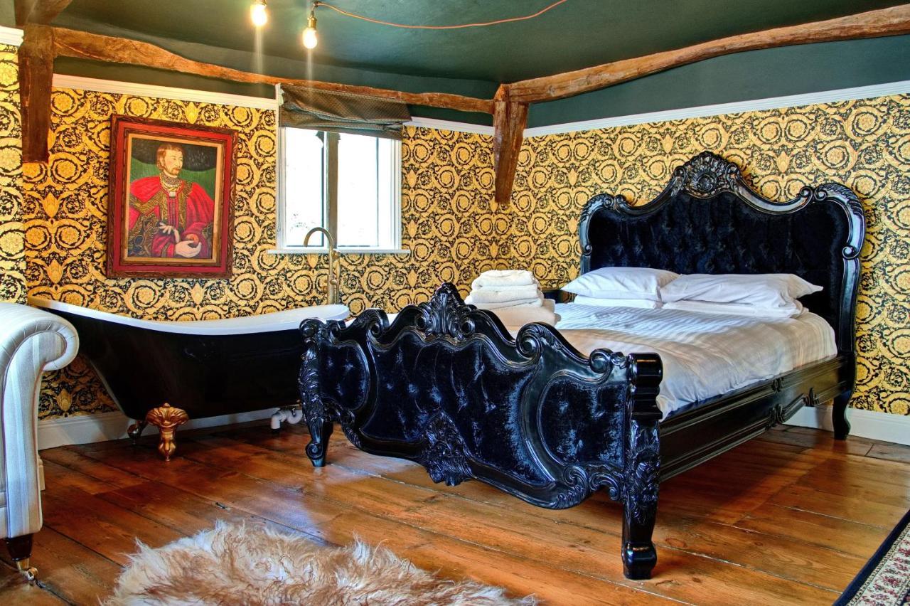 Luxury 9 Bed Manor House Hot Tub Cinema Room Skytv Saffron Walden Eksteriør billede
